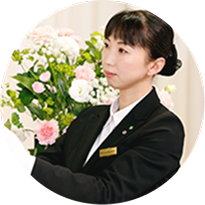 セレモアの葬祭スタッフ